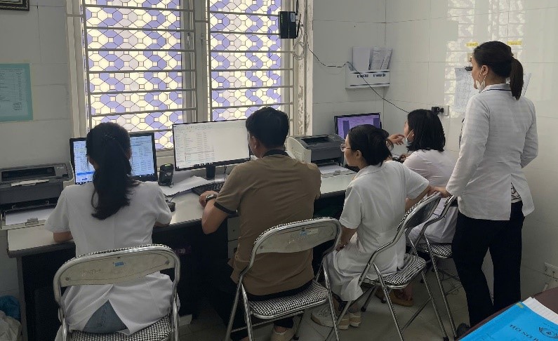 Quang cảnh buổi tập huấn tại khoa BMTH I