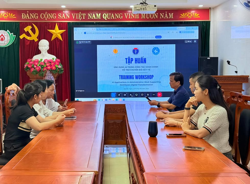 Trung tâm Huyết học – Truyền máu Nghệ An tham dự tập huấn trực tuyến về ứng dụng AI